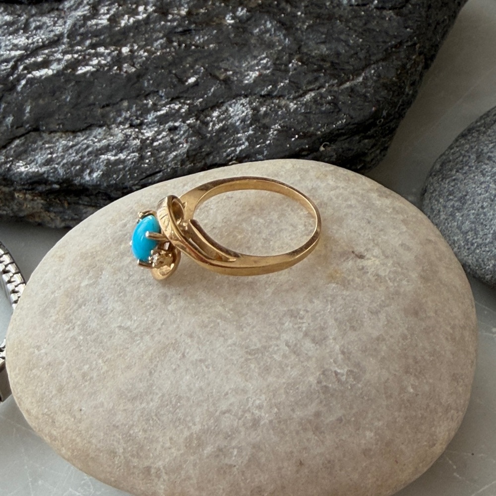 Vintage 14K Gold Native American Turquoise Ring - Picture 14 of 16